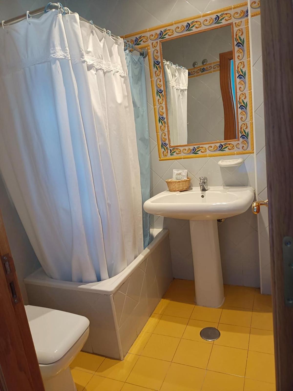 Hotel Pico Espiguete Alba de los Cardaños 外观 照片